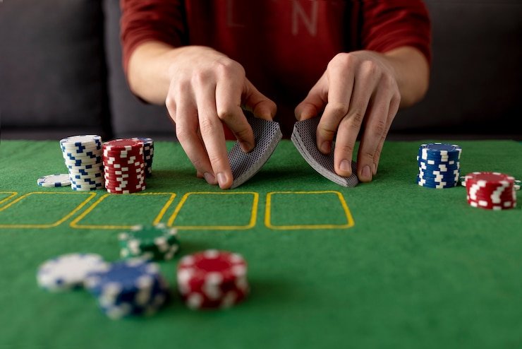 Tangkapan layar sistem tingkatan toto 717 menampilkan manfaat VIP dan bonus rujukan